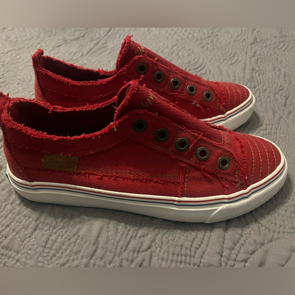 Blowfish women’s red slip on. Size 7.